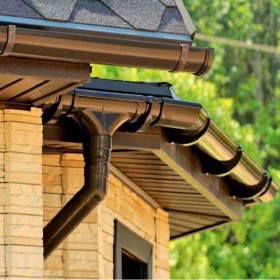 Угол желоба 90 градусов Docke Lux 140/100 мм Ral 8019 шоколад, шт